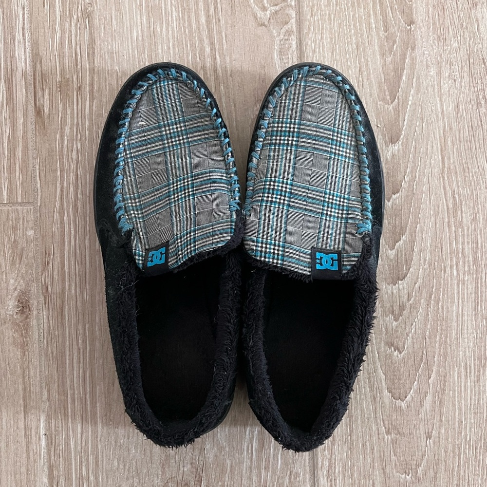 DC slip on shoes